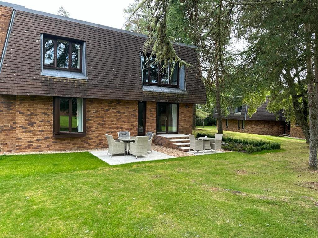 One Dunbar Court Gleneagles Village Auchterarder Esterno foto