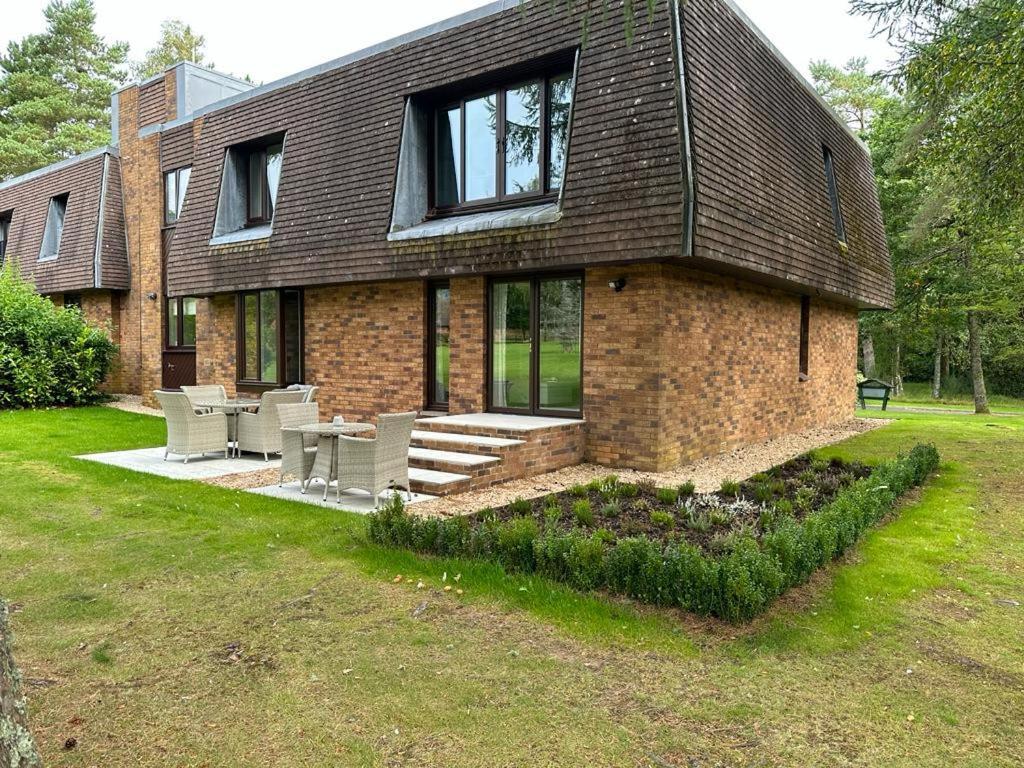 One Dunbar Court Gleneagles Village Auchterarder Esterno foto
