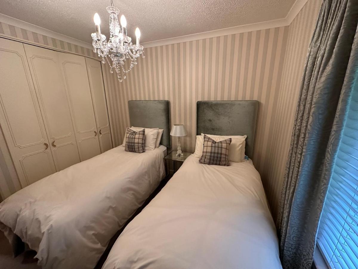 One Dunbar Court Gleneagles Village Auchterarder Esterno foto