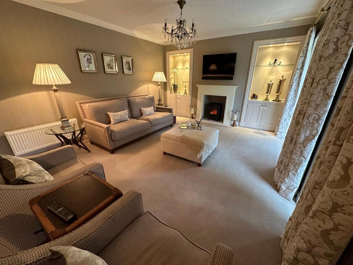 One Dunbar Court Gleneagles Village Auchterarder Esterno foto